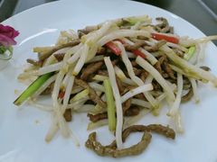 菊花芯炒牛柳-锦粤宫·精致粤菜(深圳北站店)