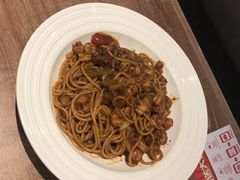 -必胜客(WOW中央公园店)