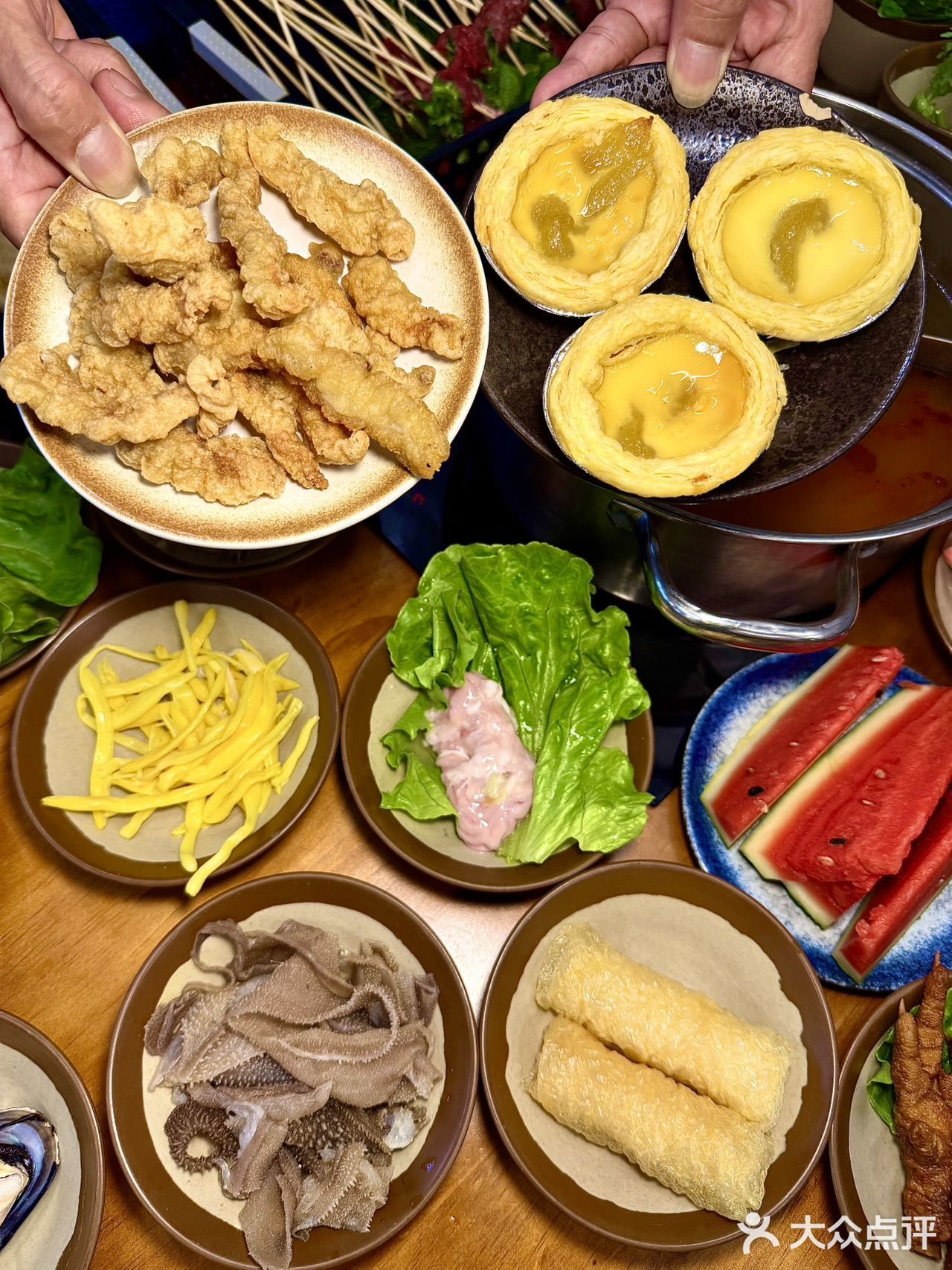 炫一顿热气腾腾的火锅