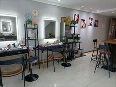 -ME觅妆·定制美妆·彩妆私教(菱角湖店)