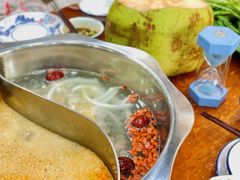 糟柏醋火锅-老何家后安粉·糟粕醋海鲜火锅(三亚湾椰梦长廊店)