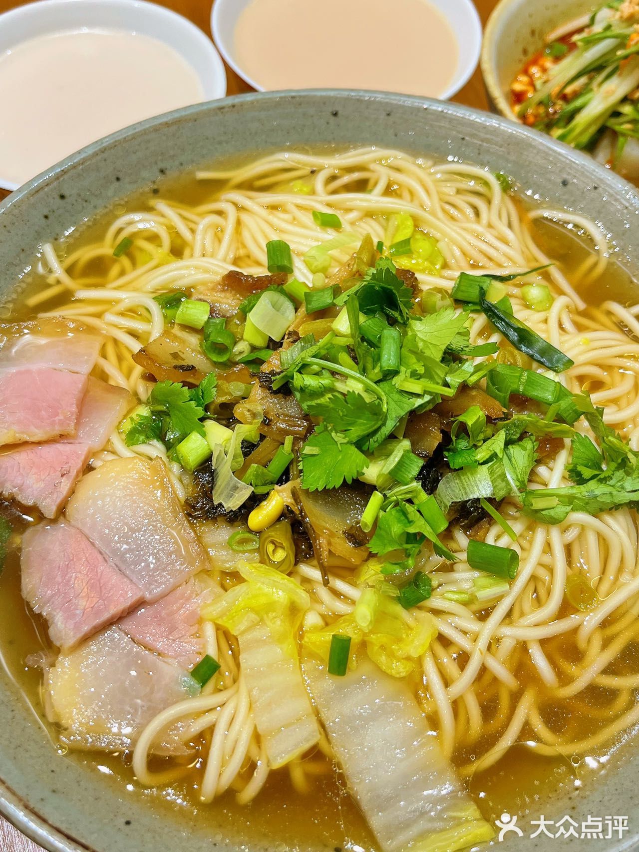 不会还有人没吃过这家川藏凉粉吧！👅 