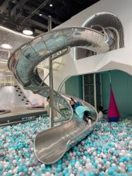 -MINI MARS KIDS CLUB亲子家庭中心(长宁天山店)