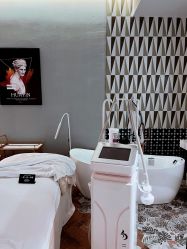 -花隐·美芙炫海菲秀皮肤管理中心