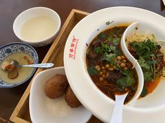 -万县面馆(高笋塘店)