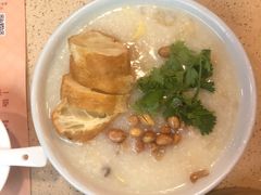 招牌艇仔粥-点都德(汇盈广场店)