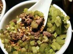 牛肉芹菜粒-海底捞火锅(壹悦城店)