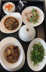 -爱陪伴尊享月子中心(国际店)