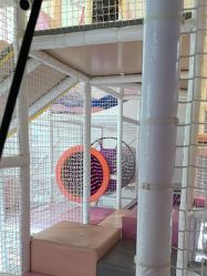 -奈尔宝·儿童乐园·亲子餐厅(华采天地店)