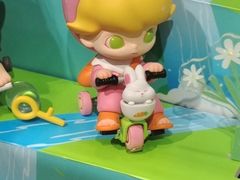 -泡泡玛特POPMART(上海环球港店)