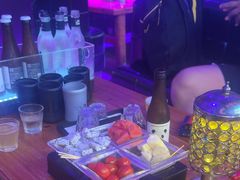 -喜鹊音乐酒馆(西街店)