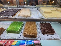 -玛尔哈巴·塔塔尔糕点(华侨小区店)