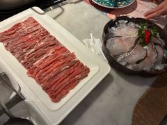 -尚尚仙·酸汤猪手·猪肚鸡火锅(华联万柳购物中心店)