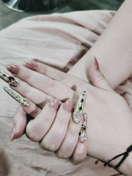 -HUII NAIL绘京美甲美睫会馆