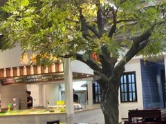 -Da Ivo哒伊沃意大利魔镜餐厅(外滩店)