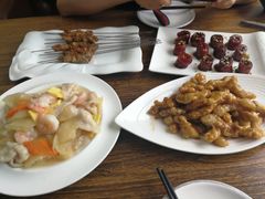 -泉畔人家·老济南经典鲁菜(大明湖店)
