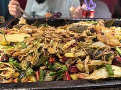 -俏巴妹烤鱼香锅(奥体店)