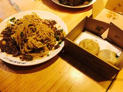 -凤起龙游老面包子(凯德晶品店)