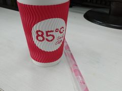 -85度C(生甜甜圈研究工坊·上海松江人民北路店)