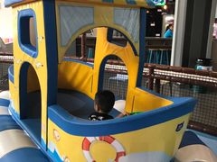 -蒙特利亲子乐园