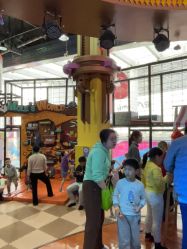 -欧酷世界动力星球(王府井奥莱UP TOWN店)