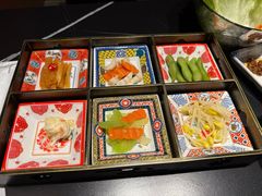 -山川小町·极番烧肉(新地假日广场店)