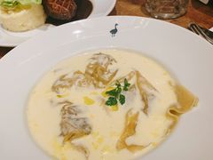 鹅肝松露饺子-Le Comptoir de la Gastronomie