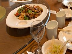 -赶海部落海鲜城(海阳路店)