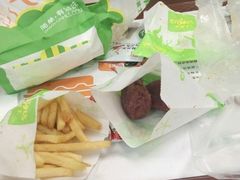 -华莱士·全鸡汉堡(湛江新华店)