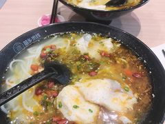 -苗乡米线(建军路店)