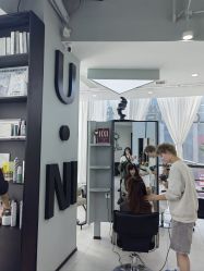 -U·NI SALON 造型