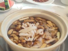 -天宜隆蘑菇宴火锅(石景山旗舰店)