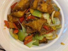 -客家大院·非遗赣南客家菜(郁孤台店)