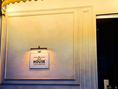 -THE OLD HOUSE酒吧