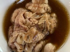 -金卯白肉罩火烧
