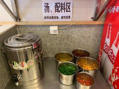 自助调料区-老东江米粉