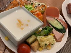 -苏州知音温德姆至尊酒店·四季海鲜自助餐厅(汾湖店)