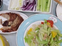 -大鸭梨烤鸭店(金顶街店)