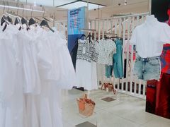 -ZARA(大上海时代广场店)