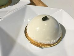 菠萝叶子慕斯-sugarman espresso素饮糖人高新咖啡工厂