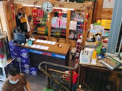 零售区-老东镇啤酒屋海鲜加工·蒸汽海鲜·海鲜烧烤(台东店)