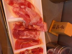 -黑金·寻焰自助百汇·烤肉·火锅(中街店)