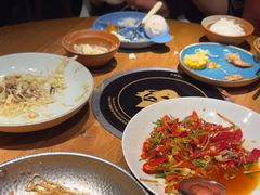 -吃饭皇帝大土家民族菜(正大广场店)