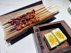 -清真·卡德尔大叔新疆主题餐厅(龙汇路店)