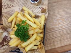 -起士林西餐厅(东经路店)