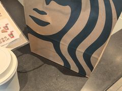 -星巴克(金华东阳银泰城店)