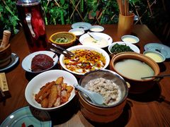 -老湘村·湖南土菜(天河维多利店)