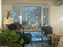 -Cafe Villa