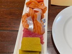 -四海一家自助餐(益田假日广场店)