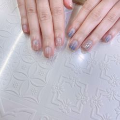 -手牵手美甲